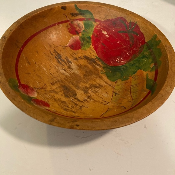 Primitive Wood Dough Bowl Footed Hand Painted  1940's Red Radishes on Inside - Picture 2 of 16